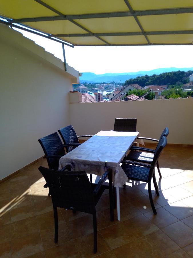 Apartman Tudor Stari Grad  Esterno foto